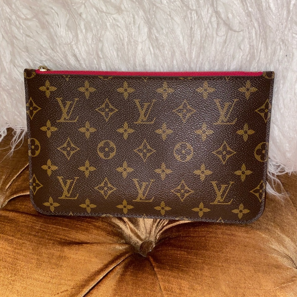 Authentic Louis Vuitton wristlet